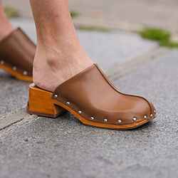 Clogs